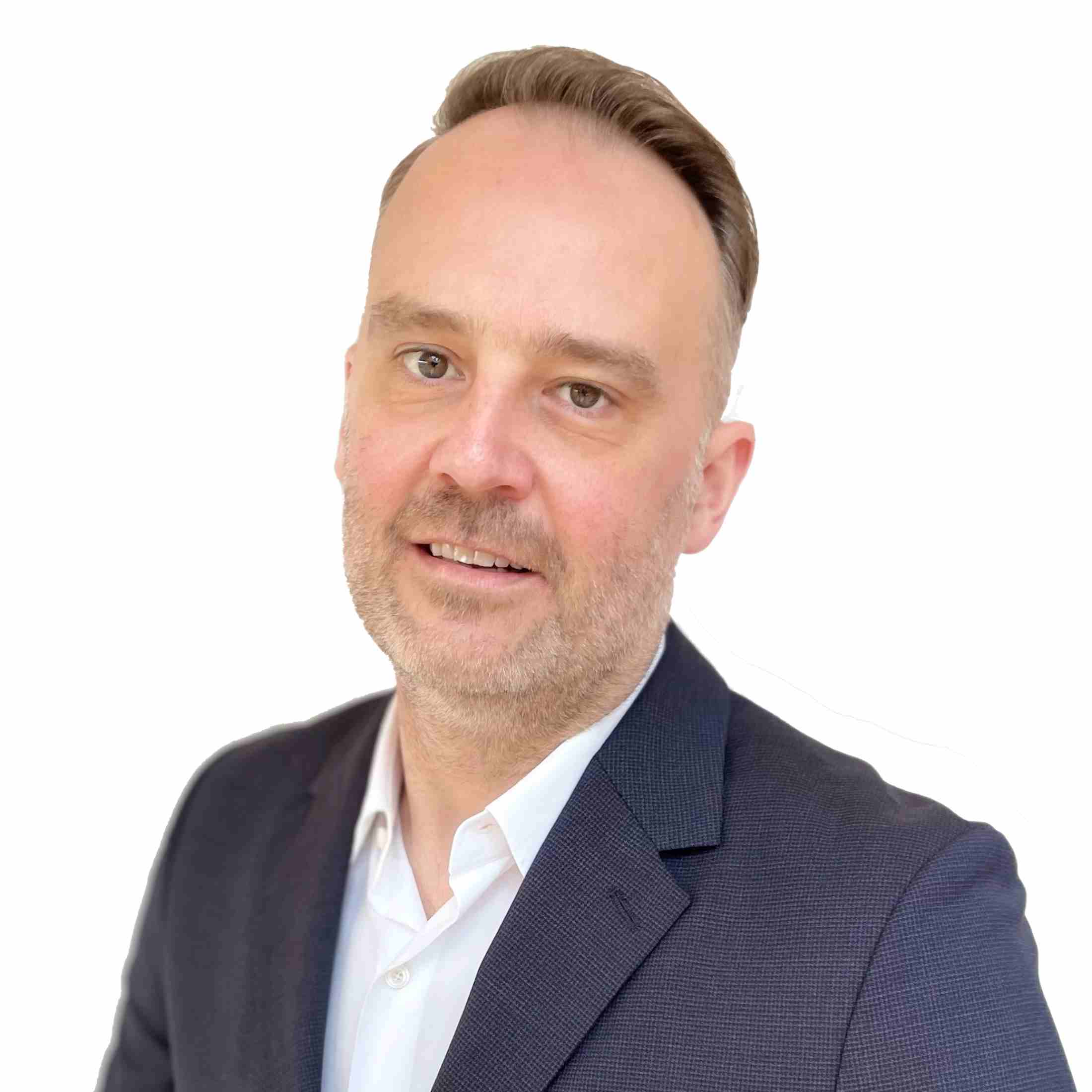 Headshot of Paul Tombs, Director of Intermediary SME at AXA Commercial