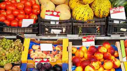 tile_greengrocercustomers_1320x440d242_tile_final_final