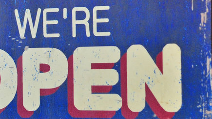 tile_retailersholiday_1320x440f261_tile_final_final