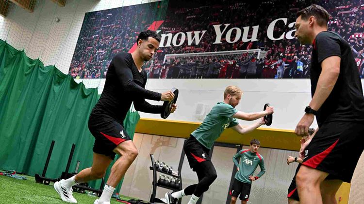 physical training in a gym room with know you can banner in 2018