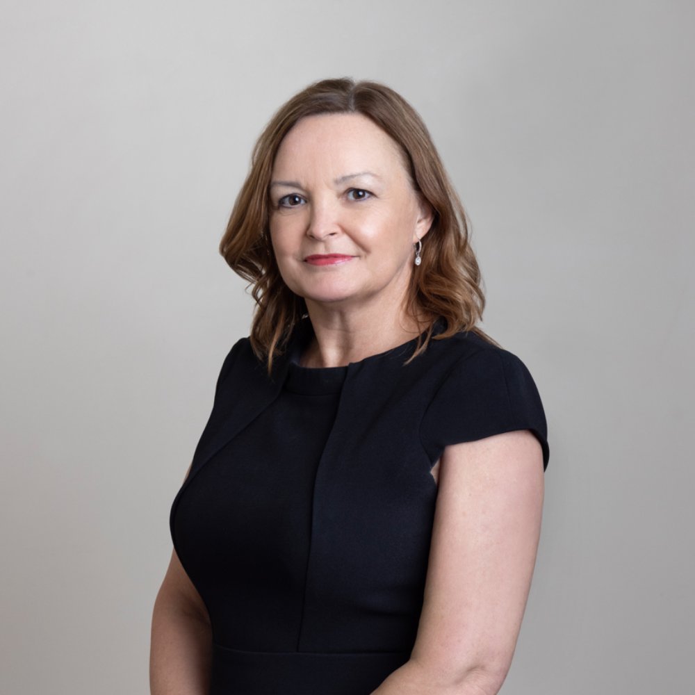 Headshot of Tracy Garrad, CEO at AXA Health and AXA UK Diversity and Inclusion Executive Sponsor