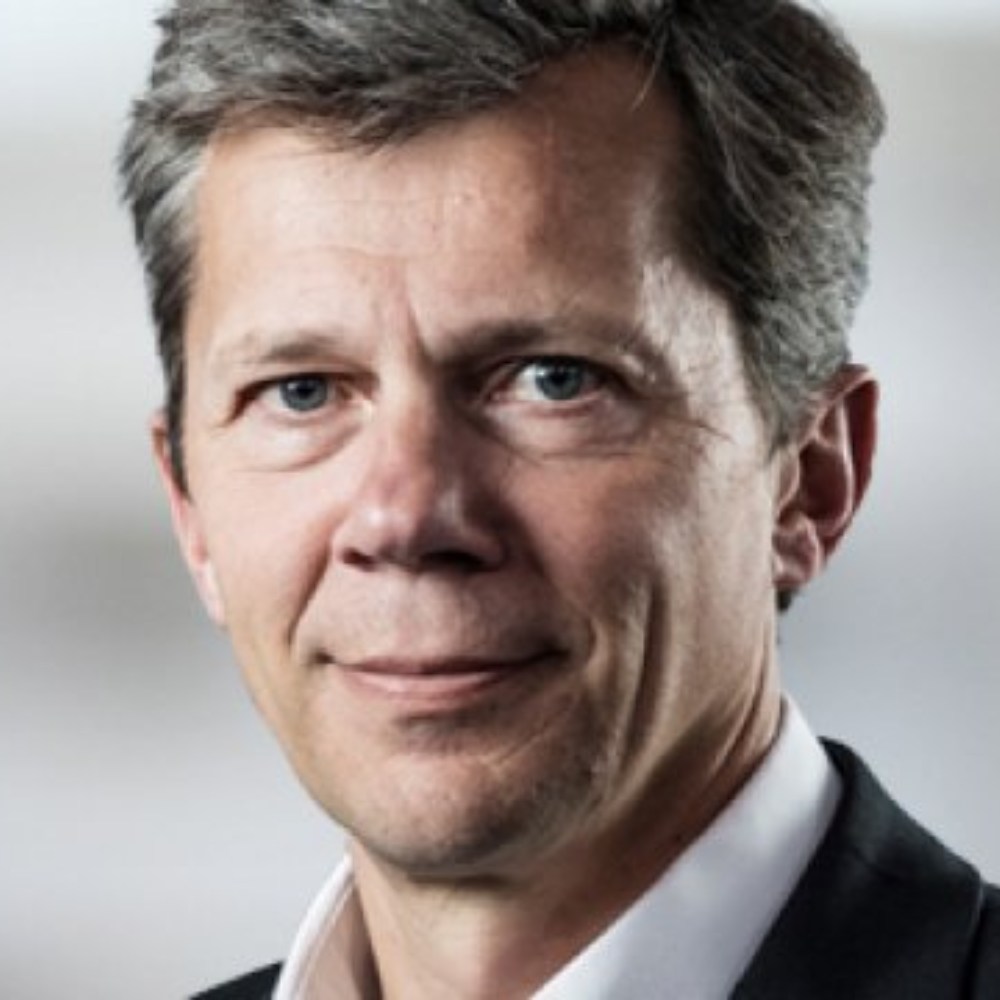 Headshot of Bertrand Poupart Lafarge, Group Finance Director at AXA UK