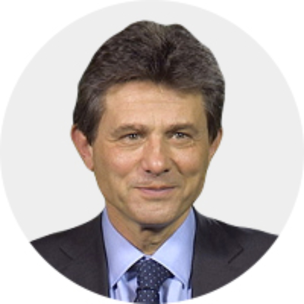 Headshot of Henri de Castries, Chairman & Chief Executive Officer at AXA UK