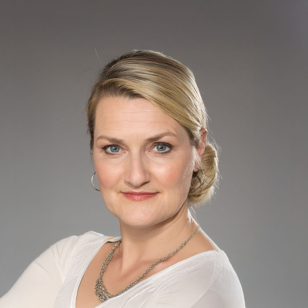 Headshot of Karen Robson, Head of Marketing Communications at AXA UK