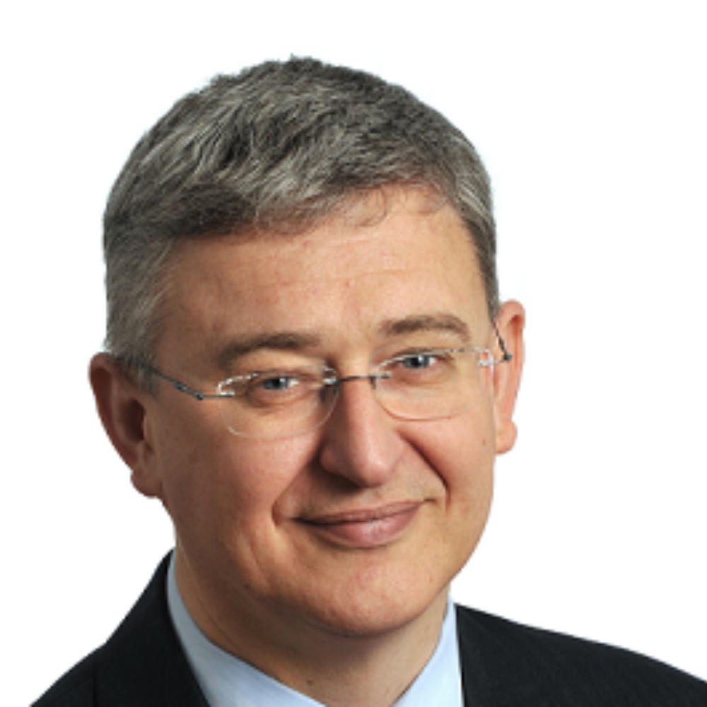 Headshot of Paul Evans, Group Chief Executive at AXA UK and Ireland 